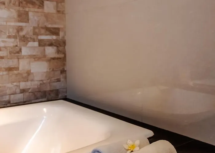 Lasanti Villa *