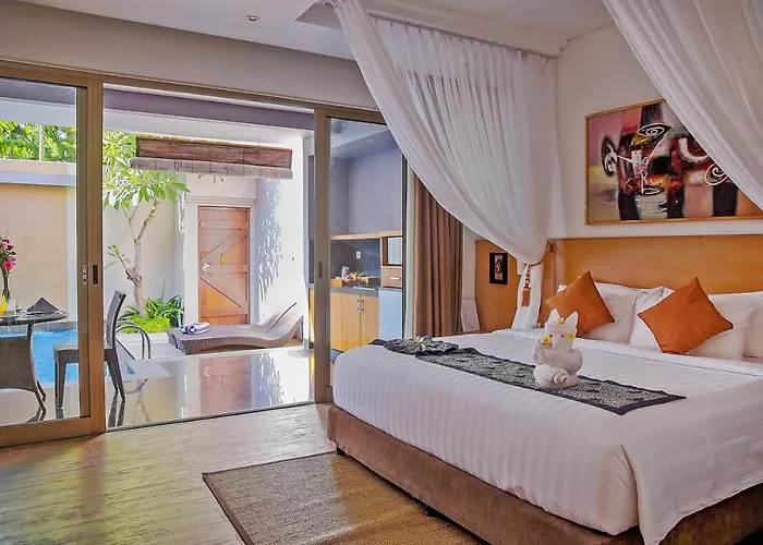 Lasanti Seminyak (Bali)